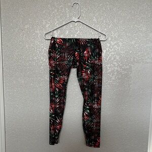 SHEIN Women Leaf Print Leggings - Red, Green, Black